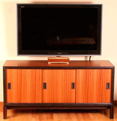 Modern Console for a Large-Screen TV (Digital Plan)